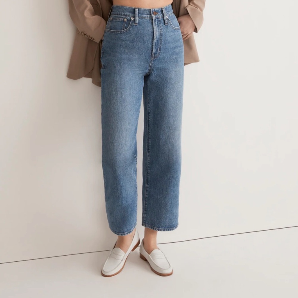 The Perfect Vintage Wide-Leg Crop Jean in cresslow wash